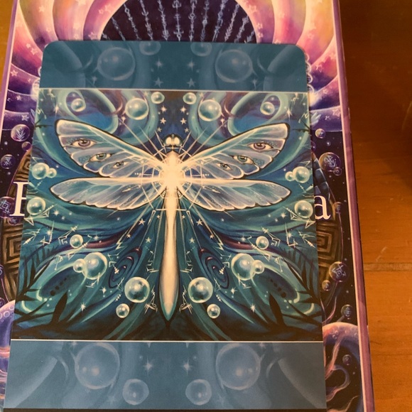 Oracle Cards - Picture 3 of 4